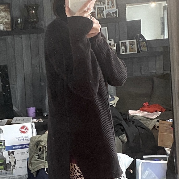 Athelta | Black Wool long length sweater | size Medium - Picture 9 of 9